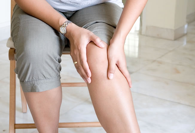 koji specijalisti liječe bol u zglobu koljena